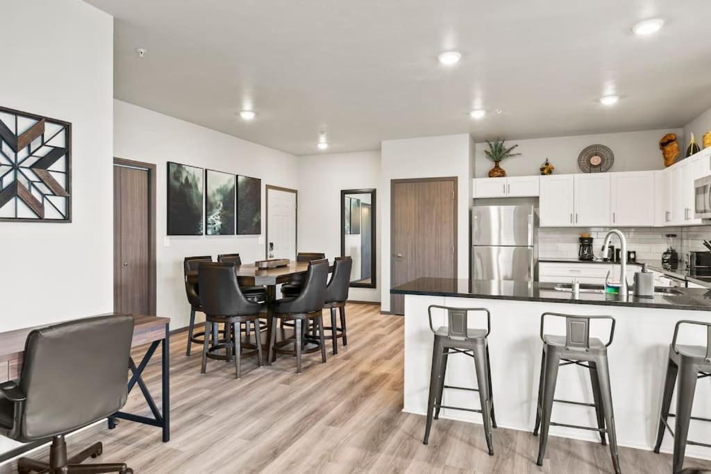 Spacious New 2 Bed 2 Bath Apt By Downtown Spokane Esterno foto