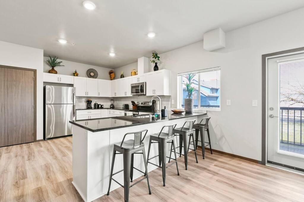 Spacious New 2 Bed 2 Bath Apt By Downtown Spokane Esterno foto